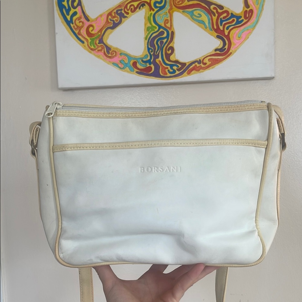 Vintage Borsani Crossbody Bag with Adjustable Strap and Textured Finish